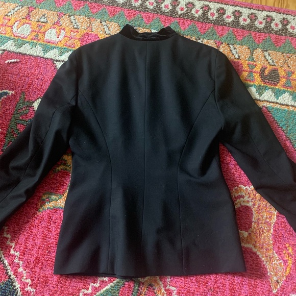 Vintage DKNY Black Blazer - Picture 2 of 8